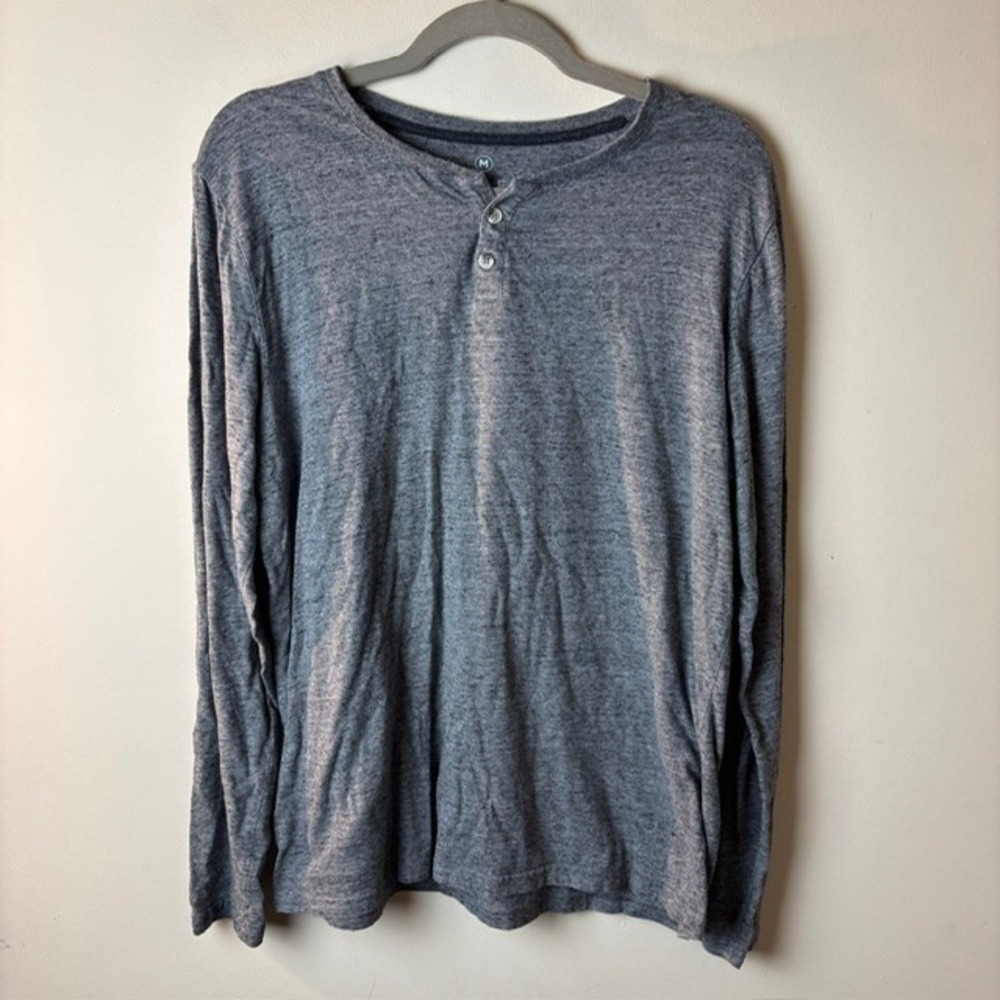 Mens M Free Fly Henley Shirt Gray Bamboo Flex Long Sleeve Fishing Hiking